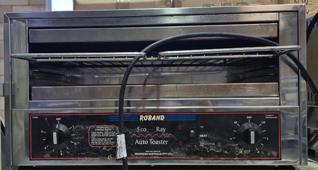 Roband Small Electric Salamander - Used - 10amp - $175 + GST